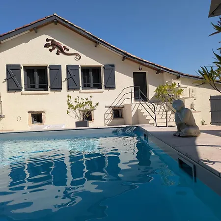 - Le Temps D'une Pause 度假居 Sauveterre (Tarn-et-Garonne)