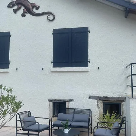 - Le Temps D'une Pause 度假居 *