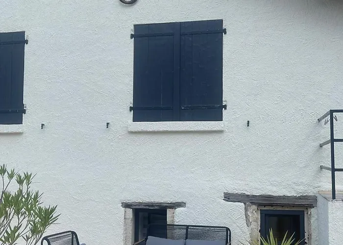 - Le Temps D'une Pause 度假居 *